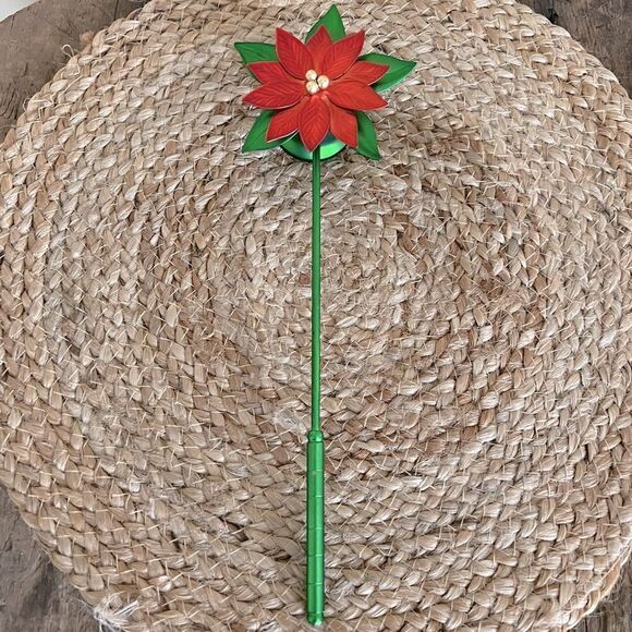 𝅺VINTAGE Poinsettia Candle Snuffer - Picture 1 of 10